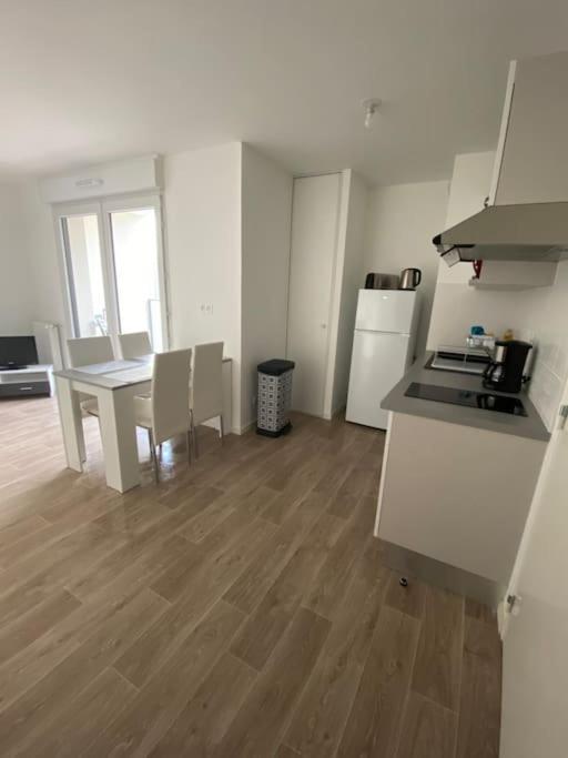 Appartement Aux Portes De Vannes Sene Exterior foto